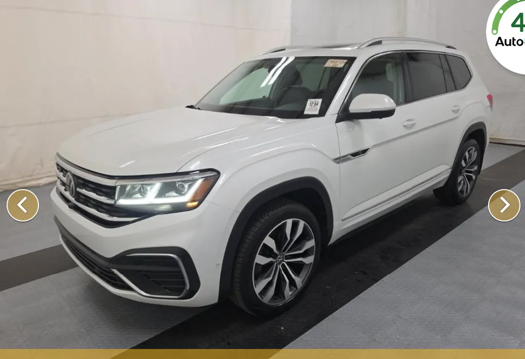 White 2023 Volkswagen Atlas 3.6L V6 SEL Premium R-Line for sale in Blue Springs, MO