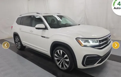 More photos of 2023 Volkswagen Atlas 3.6L V6 SEL Premium R-Line at Jeremy Franklin Automotive of Blue Springs, MO