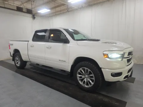 More photos of 2022 Ram 1500 Laramie at Jeremy Franklin Automotive of Blue Springs, MO