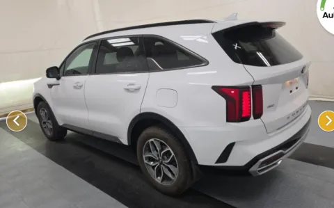 More photos of 2021 Kia Sorento EX at Jeremy Franklin Automotive of Blue Springs, MO
