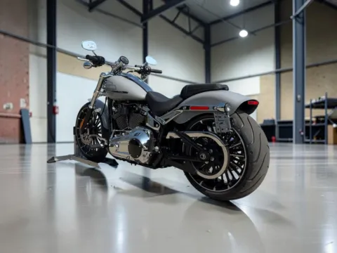 More photos of 2025 Harley-Davidson Breakout Softail at Jeremy Franklin Automotive of Blue Springs, MO