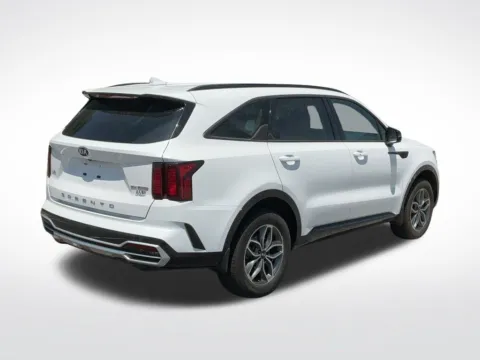 More photos of 2021 Kia Sorento EX at Jeremy Franklin Automotive of Blue Springs, MO