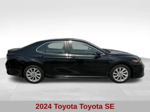 Photos of 2024 Toyota Camry SE for sale in Blue Springs, MO at Jeremy Franklin Automotive of Blue Springs