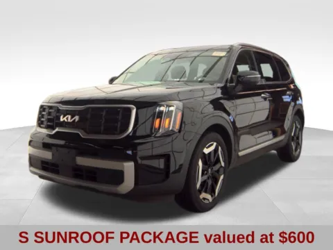 Another view of 2024 Kia Telluride S for sale in Blue Springs, MO at Jeremy Franklin Automotive of Blue Springs