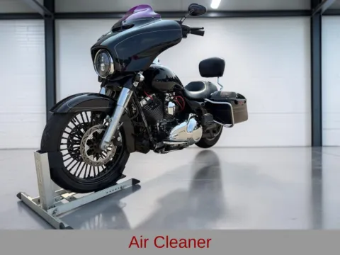 More photos of 2016 Harley-Davidson Street Glide Special at Jeremy Franklin Automotive of Blue Springs, MO