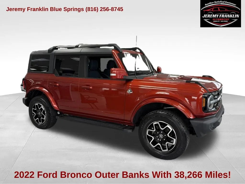 Unknown 2022 Ford Bronco Outer Banks for sale in Blue Springs, MO