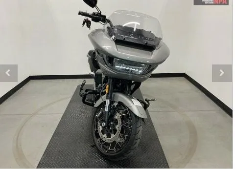 More photos of 2023 Harley-Davidson Road Glide CVO FLTRXSE at Jeremy Franklin Automotive of Blue Springs, MO