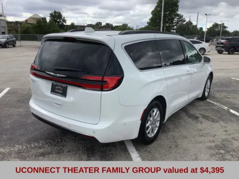 Another view of 2022 Chrysler Pacifica Touring L for sale in Blue Springs, MO at Jeremy Franklin Automotive of Blue Springs