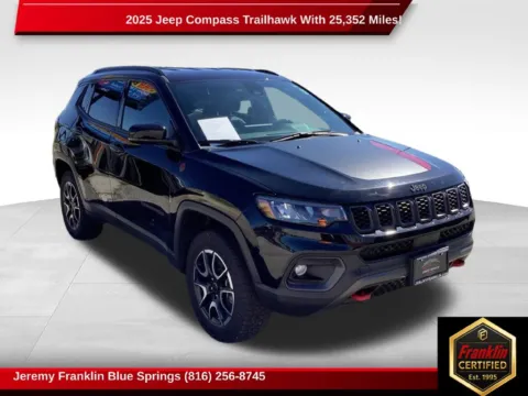 Black 2025 Jeep Compass Trailhawk for sale in Blue Springs, MO