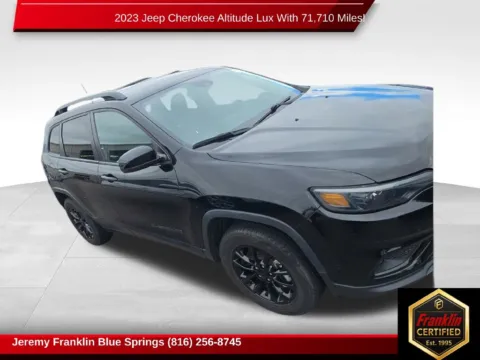 Black 2023 Jeep Cherokee Altitude for sale in Blue Springs, MO