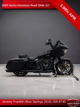 Unknown 2025 Harley-Davidson Road Glide 117 for sale in Blue Springs, MO