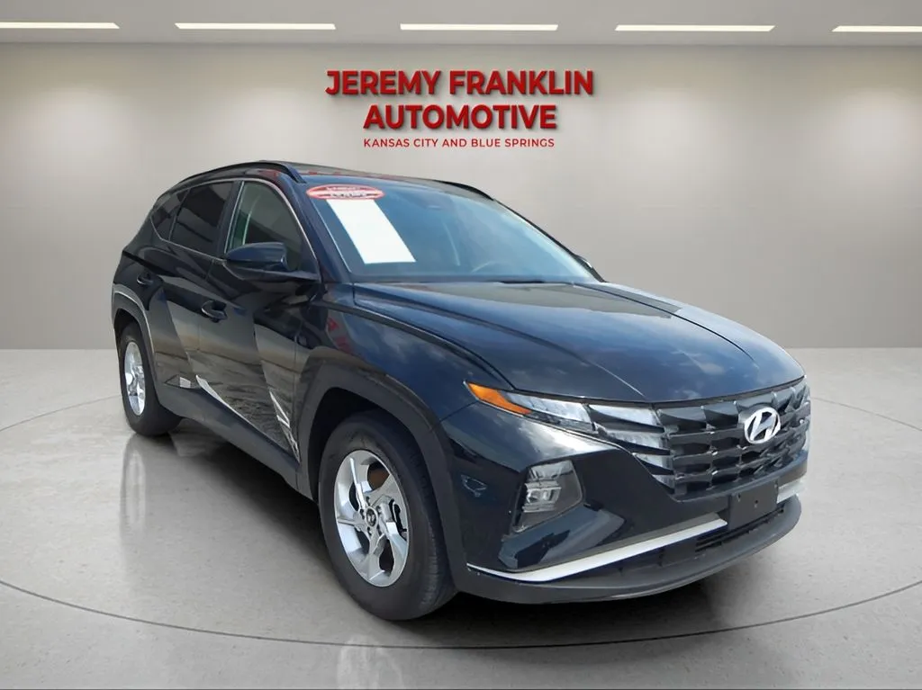 Black 2024 Hyundai Tucson SEL for sale in Blue Springs, MO