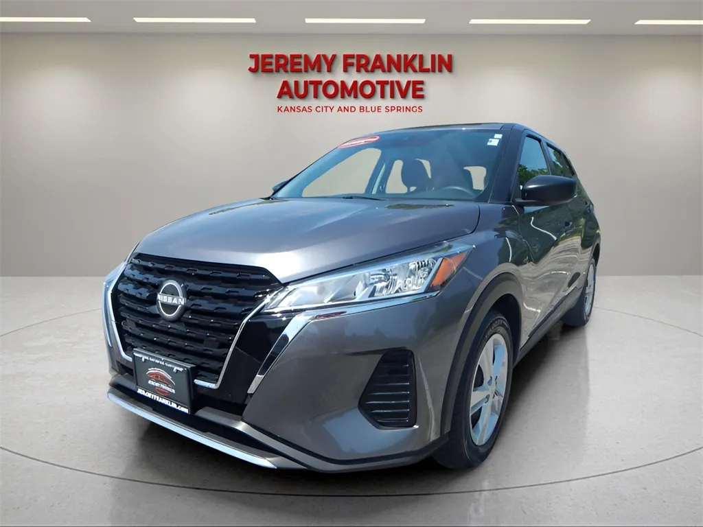 2023 Nissan Kicks S for sale in Blue Springs, MO