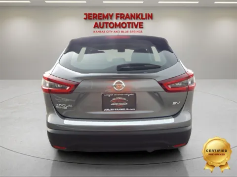 More photos of 2022 Nissan Rogue Sport SV at Jeremy Franklin Automotive of Blue Springs, MO