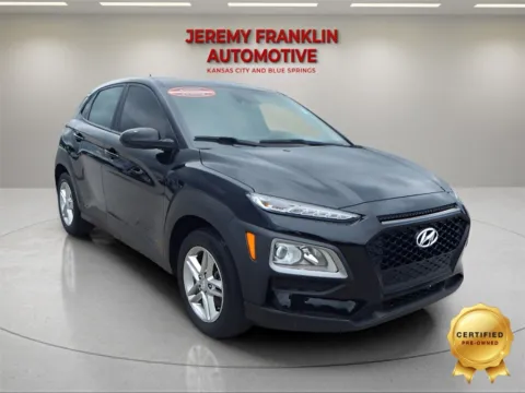 Black 2021 Hyundai Kona SE for sale in Blue Springs, MO