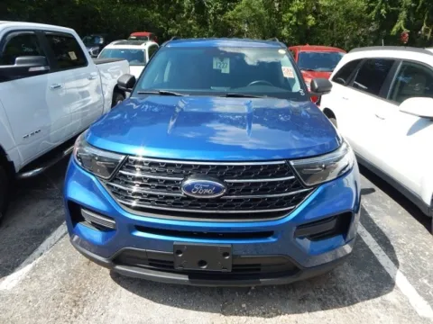 Photos of 2021 Ford Explorer XLT for sale in Blue Springs, MO at Jeremy Franklin Automotive of Blue Springs