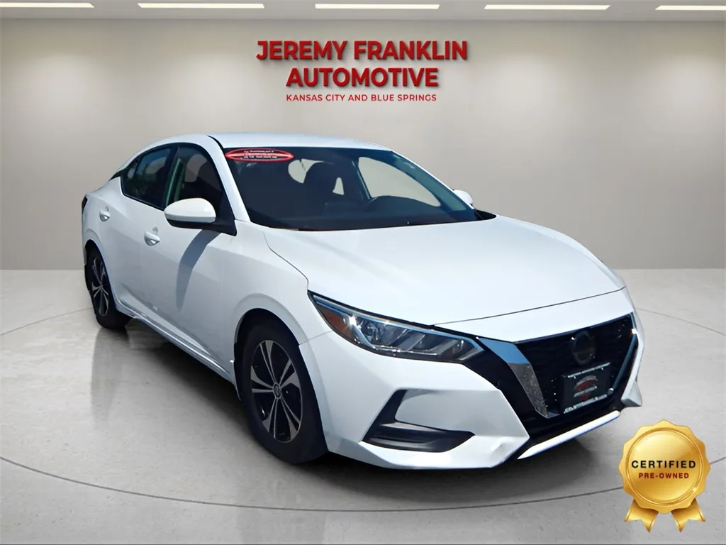 White 2021 Nissan Sentra SV for sale in Blue Springs, MO