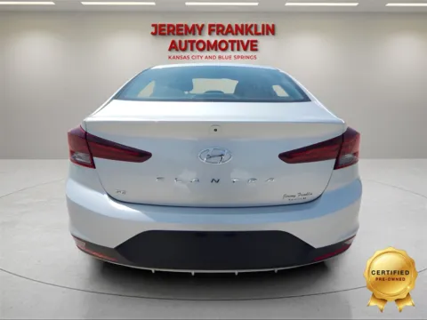 More photos of 2019 Hyundai Elantra SE at Jeremy Franklin Automotive of Blue Springs, MO