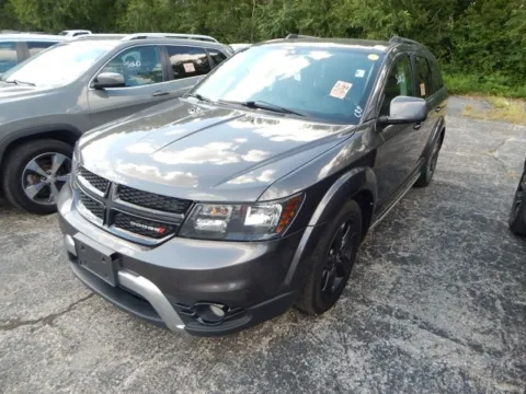 Gray 2020 Dodge Journey Crossroad for sale in Blue Springs, MO