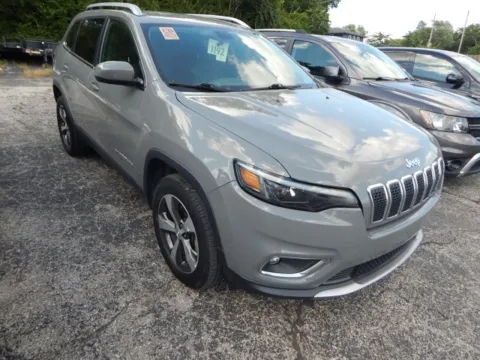 More photos of 2020 Jeep Cherokee Limited at Jeremy Franklin Automotive of Blue Springs, MO