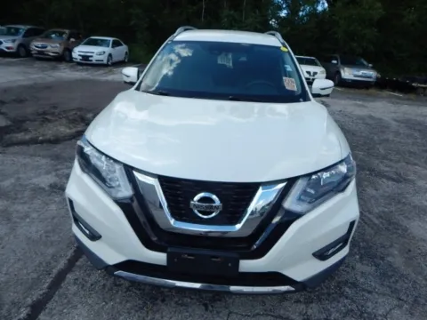 Photos of 2017 Nissan Rogue SL for sale in Blue Springs, MO at Jeremy Franklin Automotive of Blue Springs