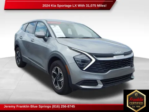 Gray 2024 Kia Sportage LX for sale in Blue Springs, MO