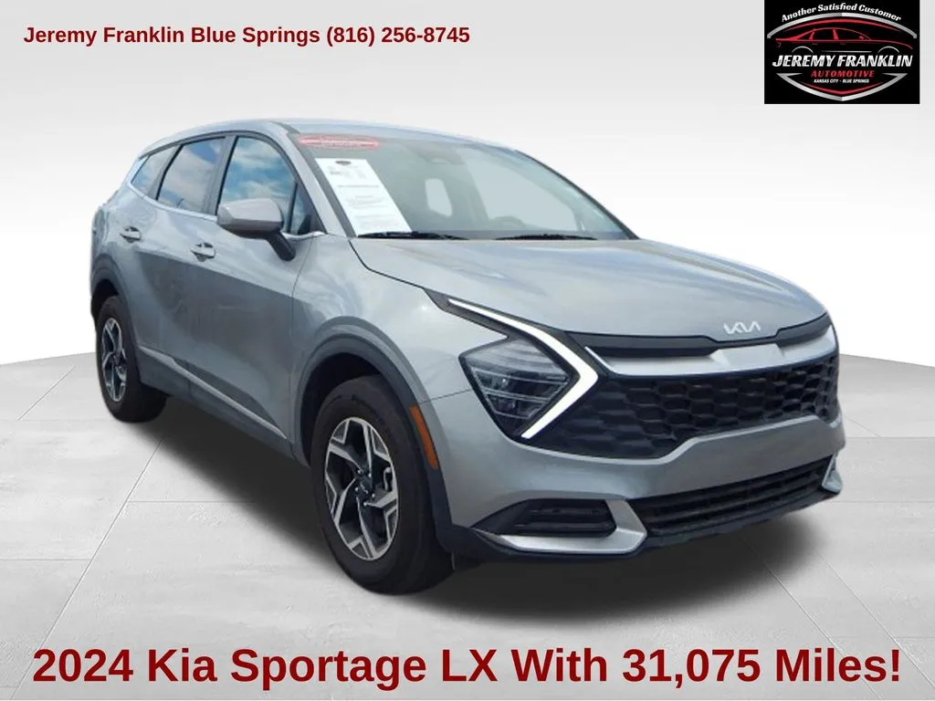 Gray 2024 Kia Sportage LX for sale in Blue Springs, MO