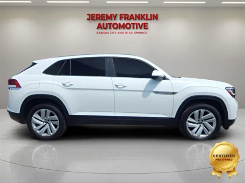Photos of 2021 Volkswagen Atlas Cross Sport 3.6L V6 SE w/Technology for sale in Blue Springs, MO at Jeremy Franklin Automotive of Blue Springs