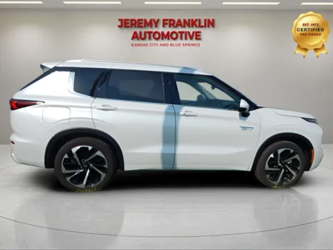 Photos of 2023 Mitsubishi Outlander PHEV SEL for sale in Blue Springs, MO at Jeremy Franklin Automotive of Blue Springs