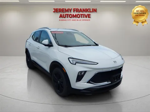 White 2024 Buick Encore GX Sport Touring for sale in Blue Springs, MO