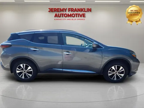 Photos of 2019 Nissan Murano SV for sale in Blue Springs, MO at Jeremy Franklin Automotive of Blue Springs