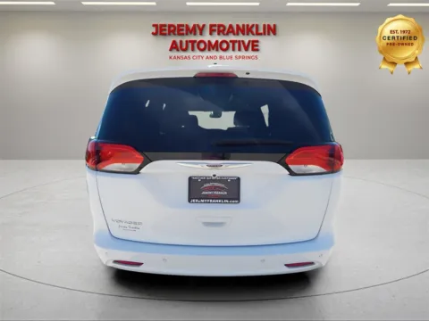 More photos of 2021 Chrysler Voyager LXI at Jeremy Franklin Automotive of Blue Springs, MO