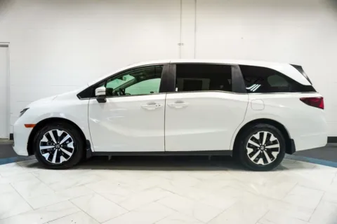 More photos of 2025 Honda Odyssey EX-L at Autoplex Atlanta, GA