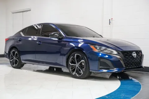 More photos of 2023 Nissan Altima 2.5 SR at Autoplex Atlanta, GA