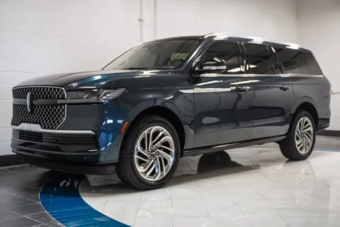 More photos of 2025 Lincoln Navigator L Reserve at Autoplex Atlanta, GA