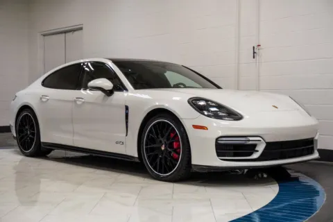 More photos of 2022 Porsche Panamera GTS at Autoplex Atlanta, GA