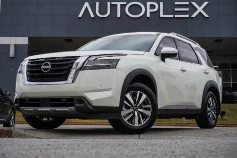 White 2024 Nissan Pathfinder SL for sale in Duluth, GA