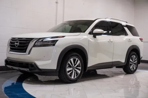 More photos of 2024 Nissan Pathfinder SL at Autoplex Atlanta, GA