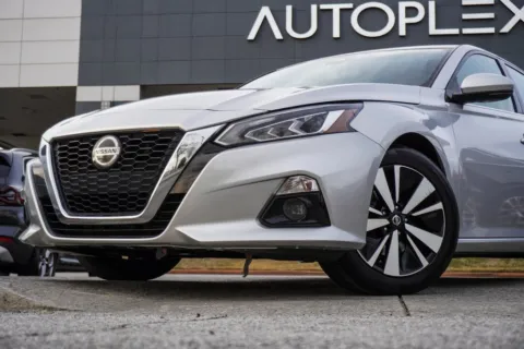 Photos of 2020 Nissan Altima 2.5 SL for sale in Duluth, GA at Autoplex Atlanta