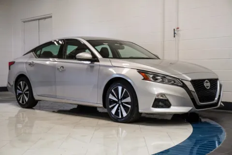 More photos of 2020 Nissan Altima 2.5 SL at Autoplex Atlanta, GA