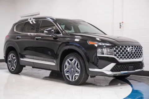 More photos of 2023 Hyundai Santa Fe Hybrid Limited at Autoplex Atlanta, GA