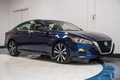 More photos of 2022 Nissan Altima 2.5 SR at Autoplex Atlanta, GA