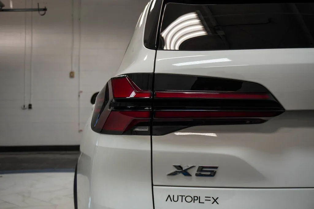 2025 BMW X5 50e - Photo 38