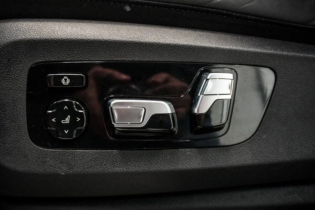 2025 BMW X5 50e - Photo 7