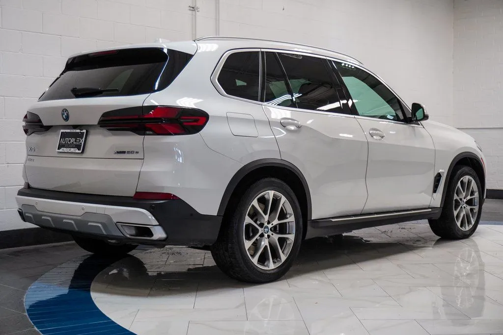 2025 BMW X5 50e - Photo 30