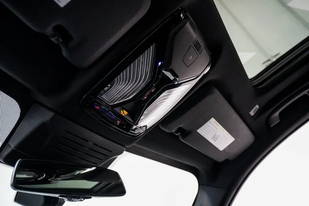 2025 BMW X5 50e - Photo 26
