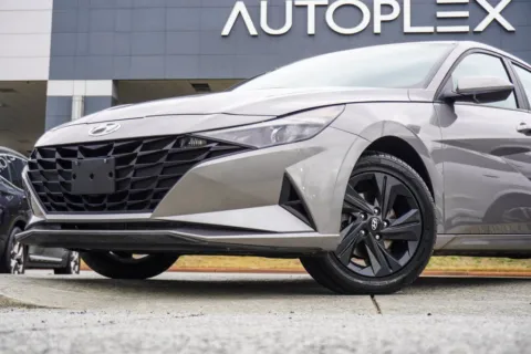 Photos of 2022 Hyundai Elantra SEL for sale in Duluth, GA at Autoplex Atlanta