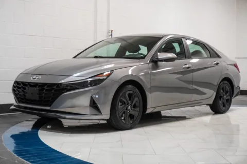 More photos of 2022 Hyundai Elantra SEL at Autoplex Atlanta, GA