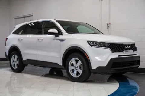 More photos of 2022 Kia Sorento LX at Autoplex Atlanta, GA