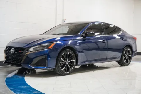 More photos of 2023 Nissan Altima 2.5 SR at Autoplex Atlanta, GA